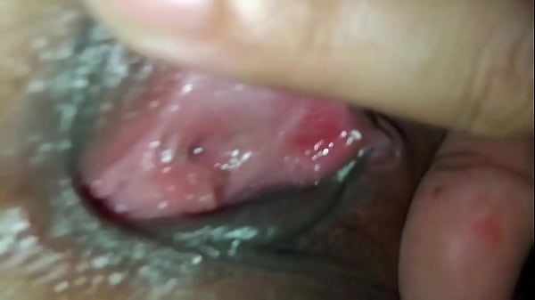 Image PUSSY LICKING PINAY MOMMY.