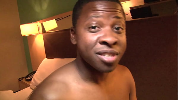 Image brunetet teen 18 fucked at bad by big black cock