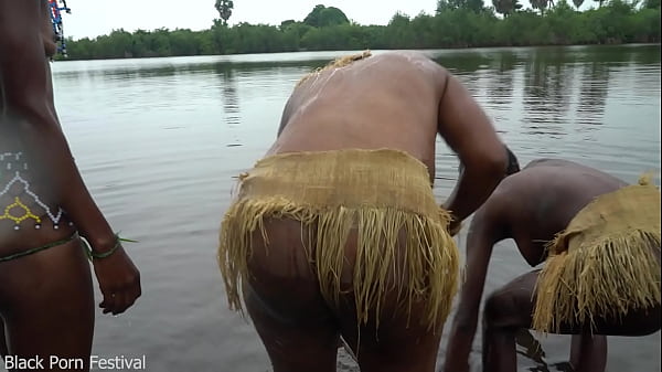 Image 3 native African girls playing with each other&lsquo_s pussy