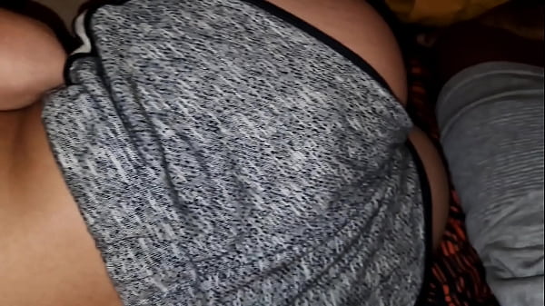 Image Mientras ella ve tiktok le meto mi verga deladito