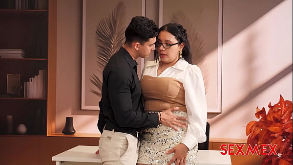 Image SEXMEX - THE HOT ASSISTANT SUBMITS TO JUNIOR . Paola Rubiel