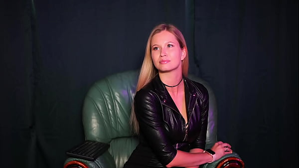 Image Cute girl from the bar turned out to be a webcam model