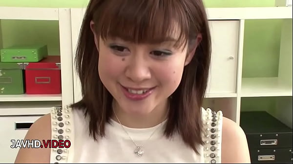 Image Wild JAV Star Maki Sarada Takes Anal Sex from Horny MILF Expertly