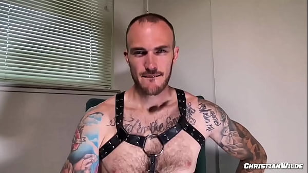 Image ChristianWilde: Hunk Christian Wilde Gets Dirty And Jerks His Dick For Daddy