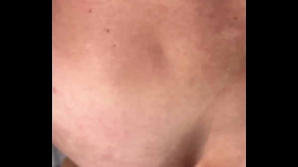 Image Mlk h&eacute_tero pediu pra comer o cuzinho no pelo, a&iacute_ eu deixei ele tirar a camisinha. O pau ficou dur&atilde_o na hora!