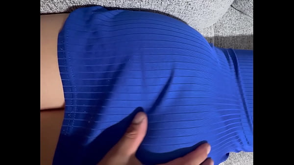 Image manoseando a esta madura milf infiel delicioso culote en vestido corto