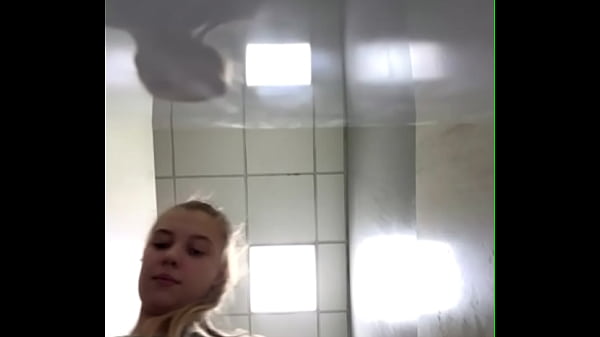 Image Crazy fucking masturbating in the changing room