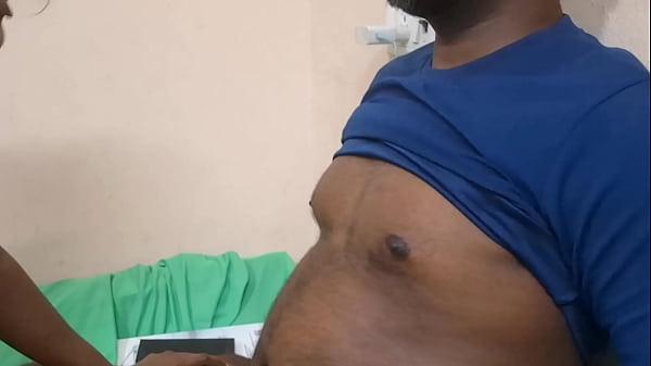 Image Desi indian Tamil pondati sex with office manager