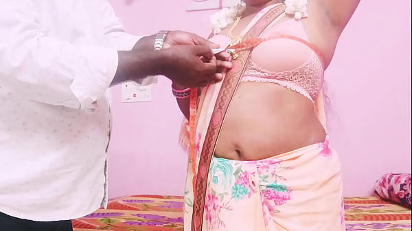 Image Desi tailor sex. Beautiful housewife fucking with Tailor. Telugu dirty talks.
