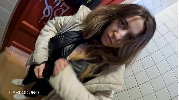 Image Safira Yakkuza Cumwalk in the park, public flashing, public toilet, facial cumshot [full vid available] - Carlo Duro