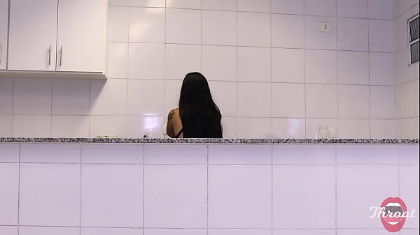 Image Boquete e titsjob de uma novinha lactante