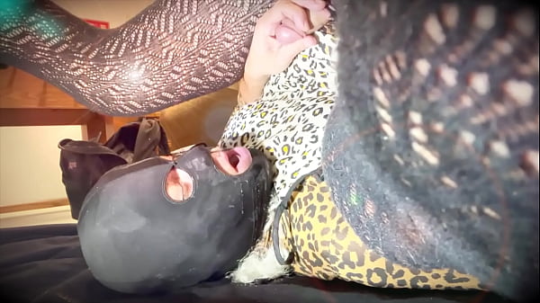 Image Jett Hoover machine pissing and cumming in own mouth and fucking self with electo stim and machine
