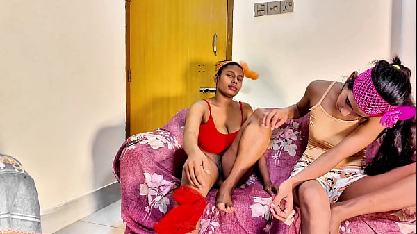Image Uttaran20 - desi sexy Young friends make guy horny bff