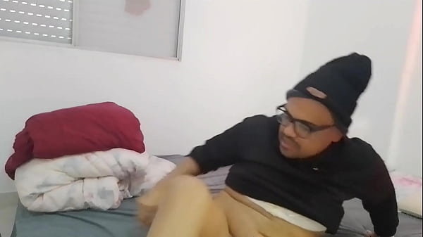 Image Vivi Guedez - Who ended up giving it to the black guy who mercilessly fucked the slut's ass and pussy!