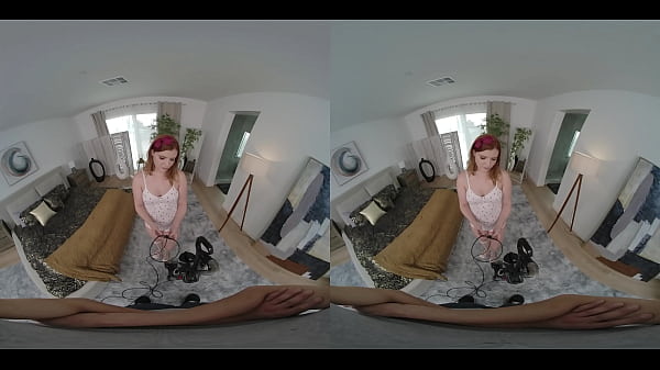 Image Anal with Stepsister Harlow West