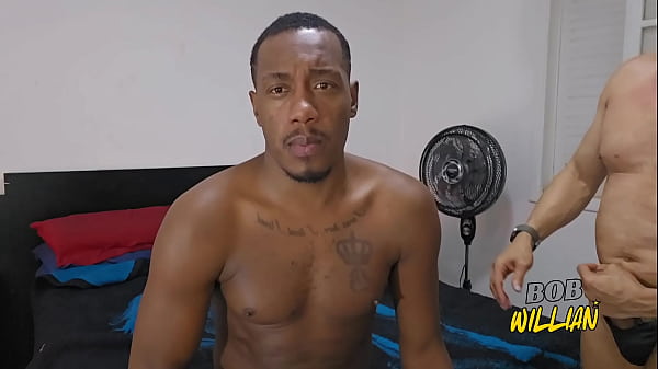 Image Pai do meu amigo quis participar dos meus v&iacute_deos com m&aacute_scara eu deixei