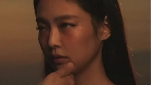 Image Jennie seoul city M/V