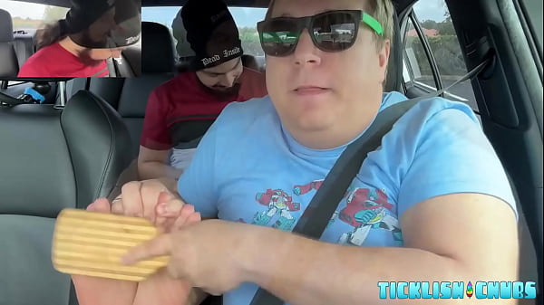 Image TicklishChubs: The Magic Tickler Demands Tickles And Worship From Bear Matt