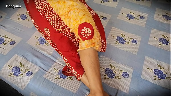 Image Desi Stepmom Giving Foot job then Fucking her Hairy Pussy
