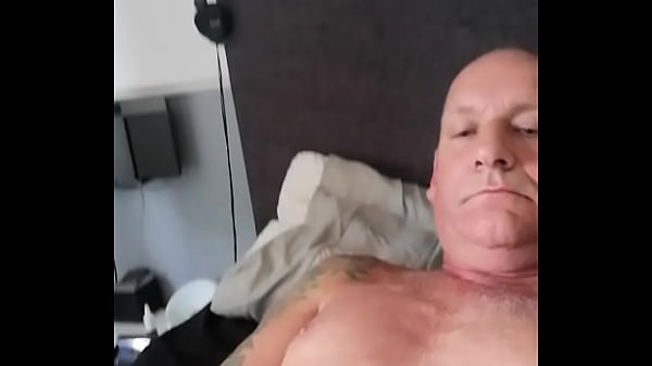 Image Mature guy wanking and cumming