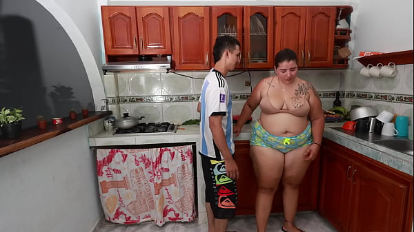 Image follando ala esposa de mi amigo en la cosina