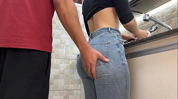 Image Maid getting Cum on her Jeans while Washing Dishes (FREE USE)