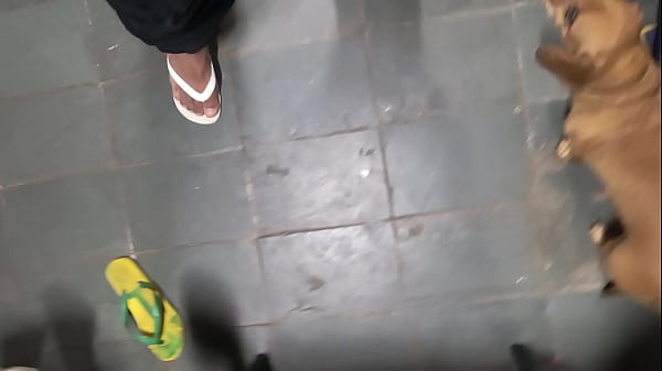 Image Estava fazendo a janta meu padrasto chegou e virei a sobremesa