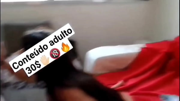 Image Plus size do bumbum gigante faz massagem no garanh&atilde_o branquinho vide completo no RED