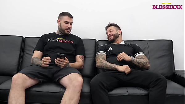 Image Sucking to straight male ́s cock