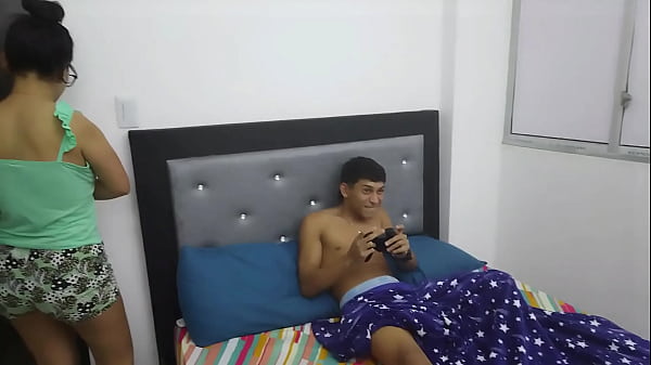 Image Follada de mi Mujer Mientras Juego XBOX