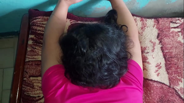 Image Jovencita latina cachonda y ansiosa por una gran polla en su vagina mojada