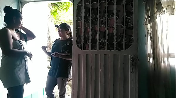 Image la mujer del domicilio viene con todos los servicios incluidos
