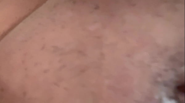 Image Esposa masturbando com o gozo os dedos est&atilde_o at&eacute_ enrugados
