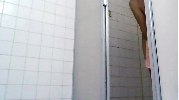 Image bathroom | shower | water | wet | real couple | real home