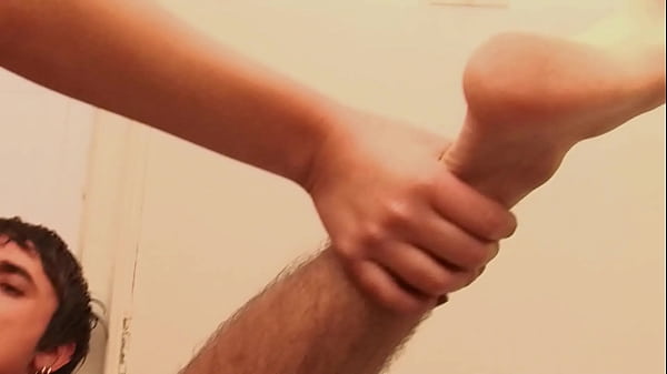 Image Latina Tranny Gizelle Teaches Barely Legal Boy How To Bi-Sexual