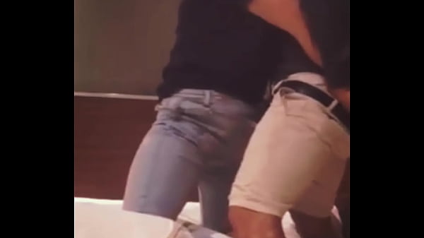 Image EXPEERIMENTANDO CON MI CU&Ntilde_4DO HETERO DESPUES D EUNOS TRAGOS