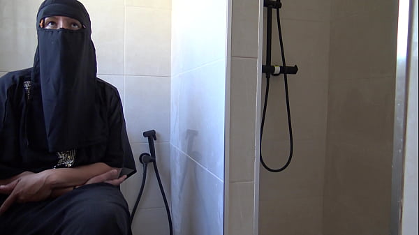 Image Unfaithful Muslim Wife From Turkey In Hijab inserts the big penis of German boss into her mouth