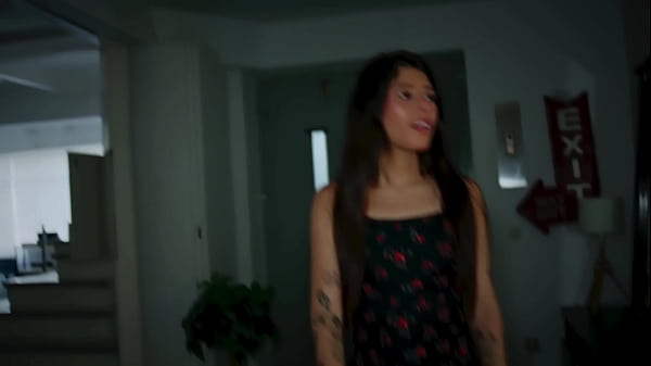 Image Duro castigo a peque&ntilde_a latina Gangbang doble penetracion y anal profundo a Mells Blanco