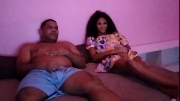 Image A inten&ccedil_&atilde_o era so assistindo desenho com minha pequena enteada (anal, Baby teen, age play, saindo anal)