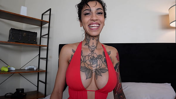 Image You Get Seduced By Gorgeous Busty Black Roommate Ravyn Alexa
