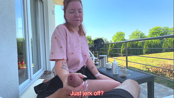 Image PUBLIC RISKY sex and HUGE CUMSHOT on face!