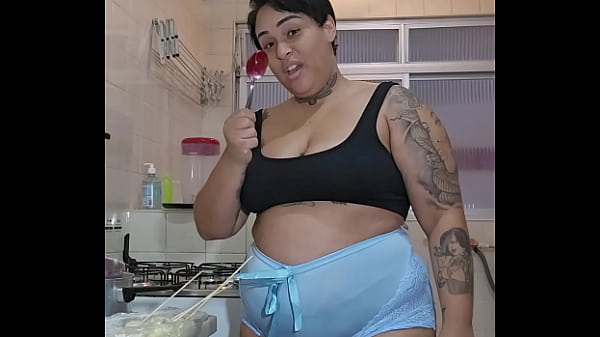 Image Meu marido convidou ela pra me ajudar nos afazeres de casa