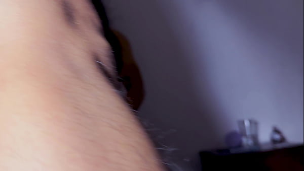 Image DEBUTAN DOS COLAJENOS, NOVIA CACHONDA se coje a los amigos de su novio mientras el graba que PUTA MAS RICA