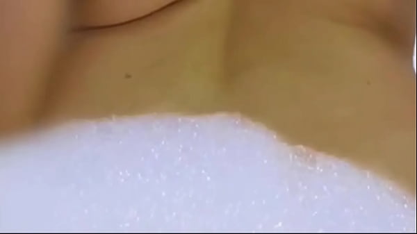Image Stepmom big butt in bathroom