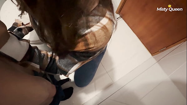 Image BIRTHDAY GIRL Got Horny In Her Party And Fucked A Random Guy