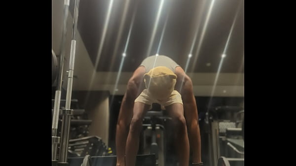 Image Watch TheTitusBull workout.