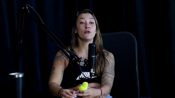 Image VEJA A ENTREVISTA SAFADA E CHEIA DE PUTARIA COM A FLOR DE DAMIANA COM VOV&Ocirc_ MOAI NO PORN CAST BRAZIL - PARTE 2 (WATCH ON: SHEER/RED)