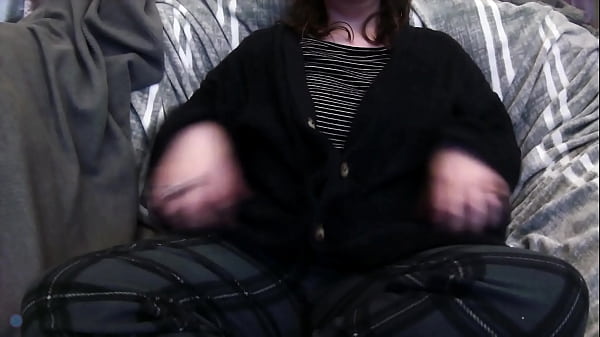 Image boobs and belly [no audio]