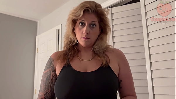 Image Caught with stepMom's nudes