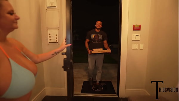 Image TWO HORNY BBWS FUCK THE DELIVERY GUY